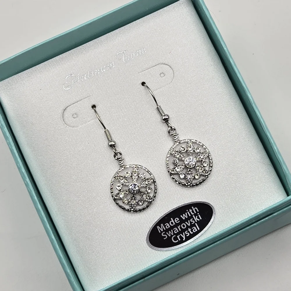 Vintage Style Earrings Made w Swarovski Crystals Silver Overlay - Picture 2 of 10